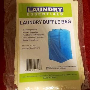 Laundry duffle bags